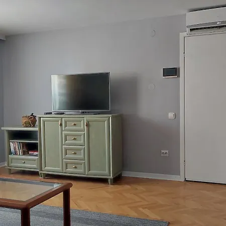 Mila Loft Center-free Parking Apartment *