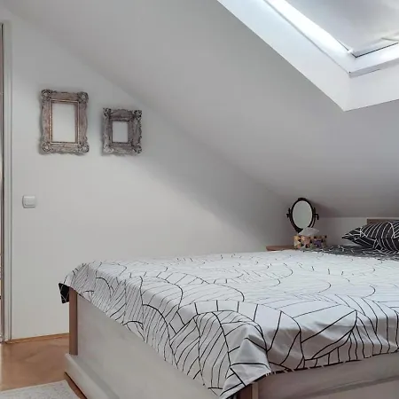 Mila Loft Center-free Parking فرانيي