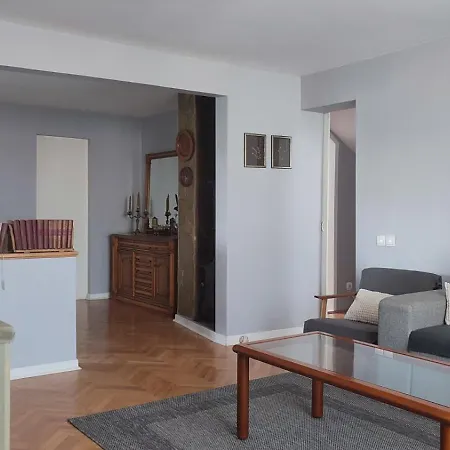 Mila Loft Center-free Parking Apartment *